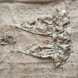 Garage Floral Halter Crop